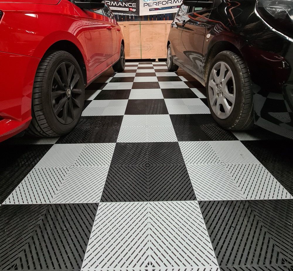 One Car Ribtrax Smooth Parking Garage Mat: Park Any Car In Style – Swisstrax