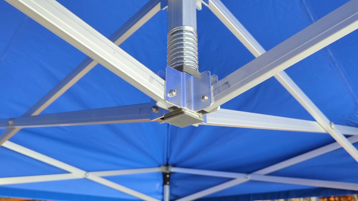 a close up of a gazebo centre joint