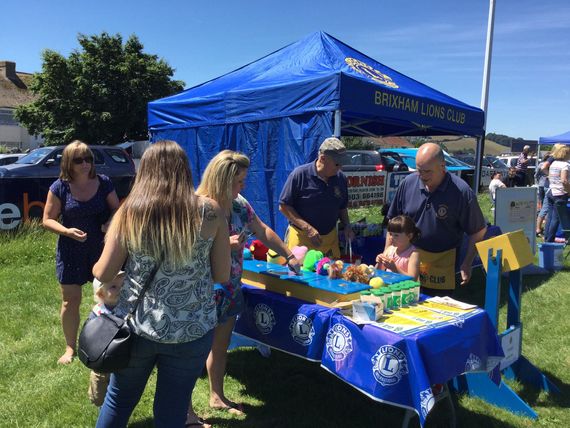 printed lions club charity gazebo 2 A custom printed business gazebo set up outside