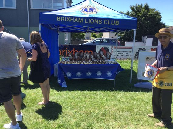 printed lions club charity gazebo 3 A custom printed business gazebo set up outside