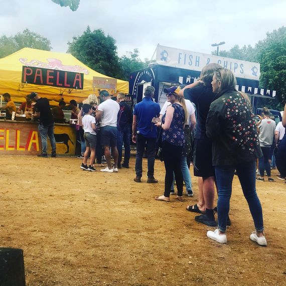 paella gazebo printed A gazebo with custom printed branding for a streetfood vendor