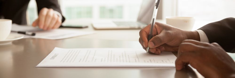 legal requirement contract signing