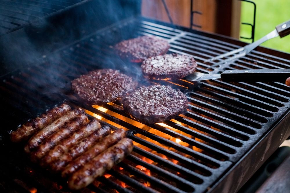 barbecue burgers and sausages