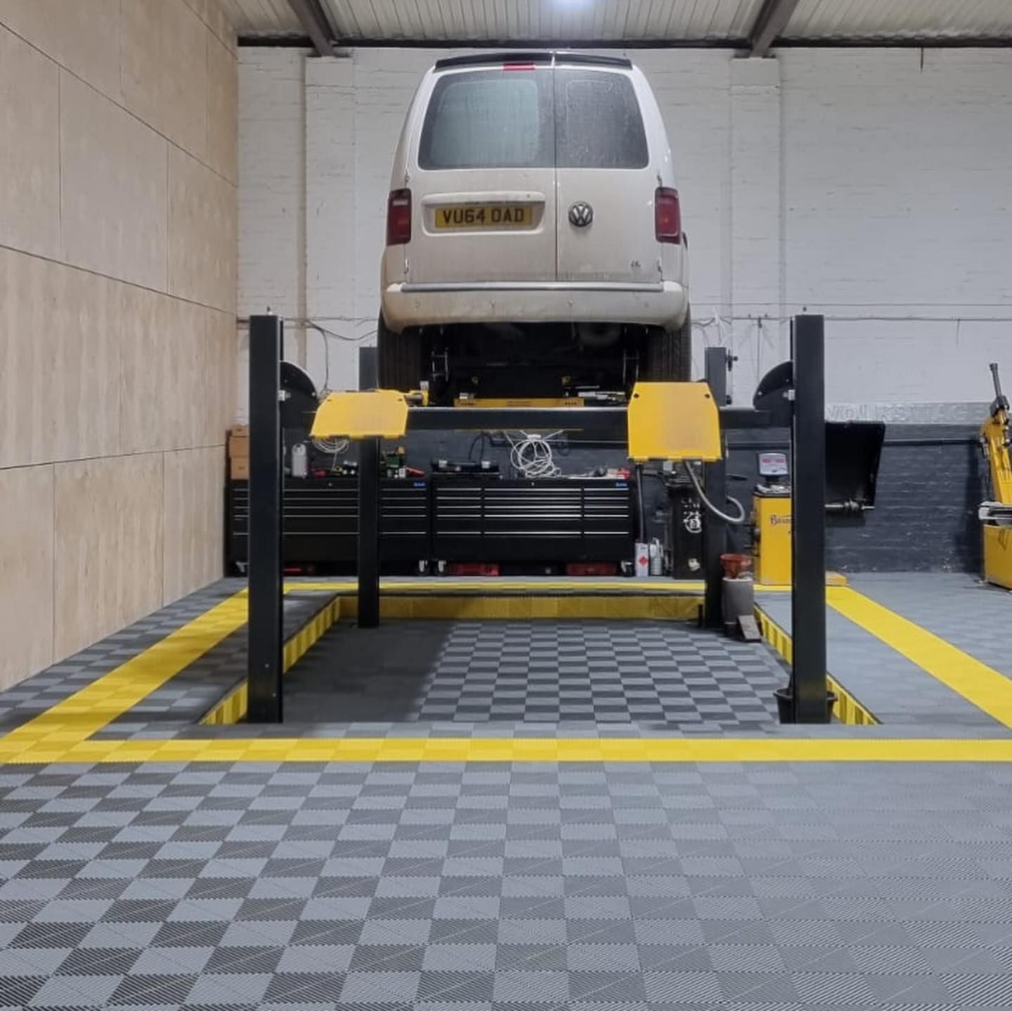 swisstrax modular flooring