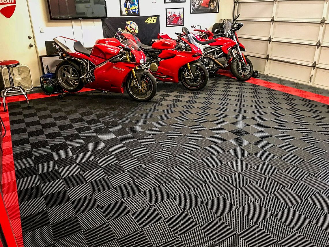 swisstrax home garage
