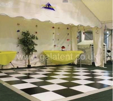 Portable dance floor